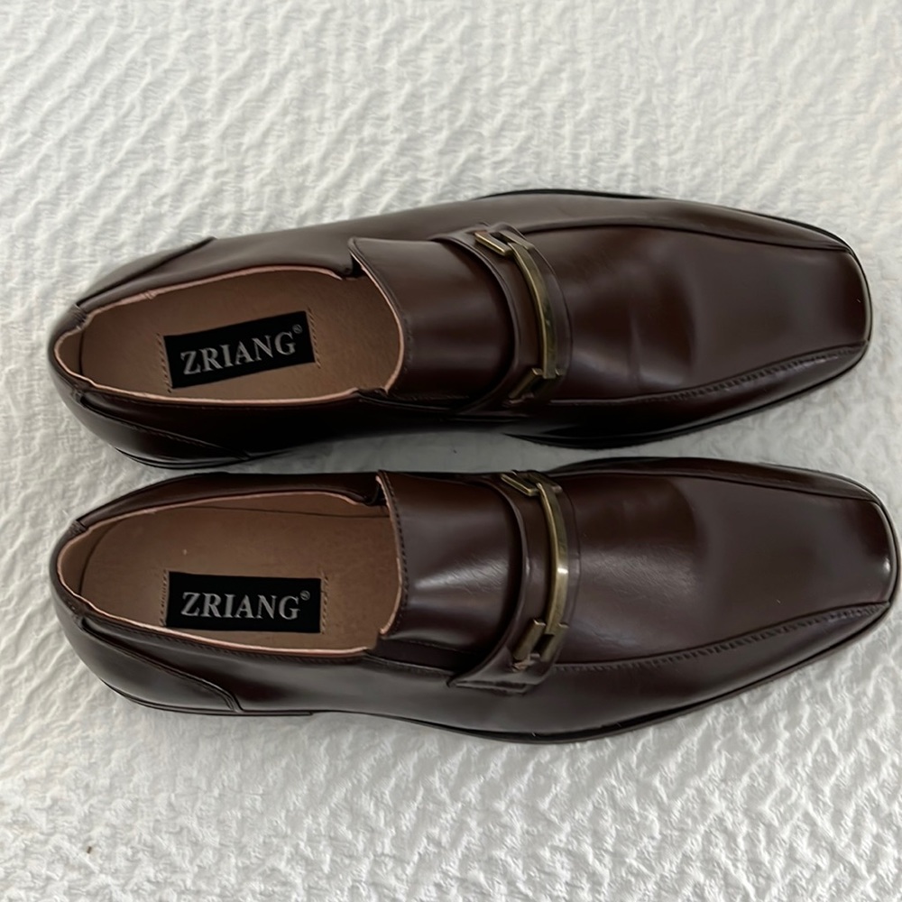 New never used Brown Dress Shoes